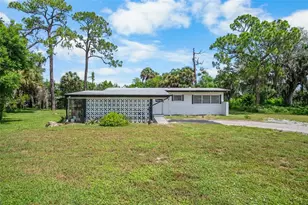 340 Timbruce Ln NW, Port Charlotte, FL 33952 - Photo 25