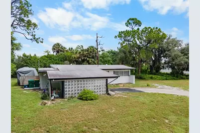 340 Timbruce Lane NW, Port Charlotte, FL 33952 - Photo 21