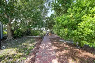 1230 Seahorse Ln, Englewood, FL 34224 - Photo 27