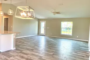 11956 Waterman Ave, Port Charlotte, FL 33981 - Photo 9