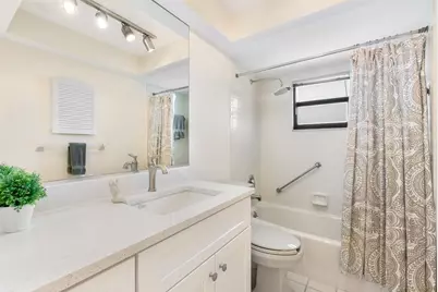 950 Palm Avenue #304, Boca Grande, FL 33921 - Photo 15