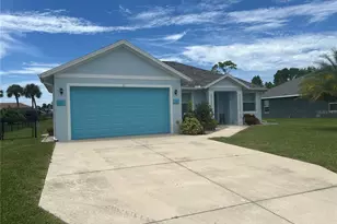 11 Broadmoor Ln, Rotonda West, FL 33947 - Photo 25