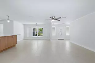 286 Mt Vernon Dr, Venice, FL 34293 - Photo 9