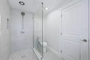 286 Mt Vernon Dr, Venice, FL 34293 - Photo 23