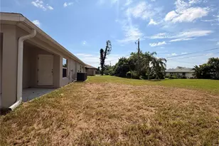 10499 Pendleton Ave, Englewood, FL 34224 - Photo 27