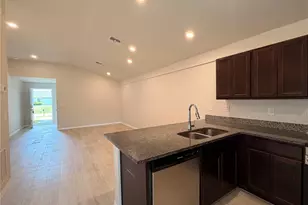 10499 Pendleton Ave, Englewood, FL 34224 - Photo 23