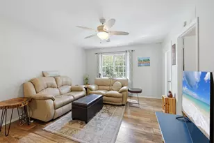 1051 Forrest Nelson Blvd, Port Charlotte, FL 33952 - Photo 11
