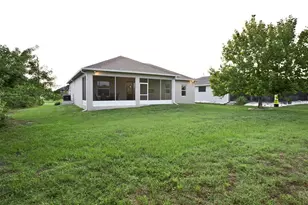 8117 Tecumseh Cir, Port Charlotte, FL 33981 - Photo 41