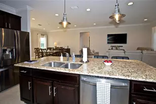 8117 Tecumseh Cir, Port Charlotte, FL 33981 - Photo 5