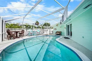 1280 Holiday Dr, Englewood, FL 34223 - Photo 5