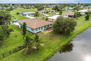199 Caddy Rd, Rotonda West, FL 33947 - Photo 57