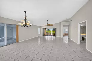 718 Brightside Crescent Dr, Venice, FL 34293 - Photo 11