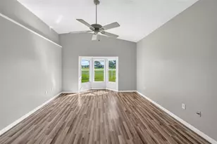 718 Brightside Crescent Dr, Venice, FL 34293 - Photo 33