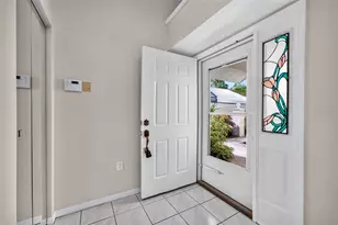 718 Brightside Crescent Dr, Venice, FL 34293 - Photo 7
