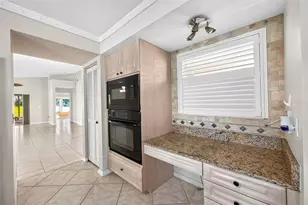718 Brightside Crescent Dr, Venice, FL 34293 - Photo 31