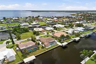 136 Sinclair St SE, Port Charlotte, FL 33952 - Photo 15