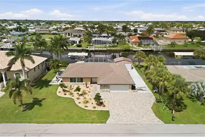 136 Sinclair Street SE, Port Charlotte, FL 33952 - Photo 1