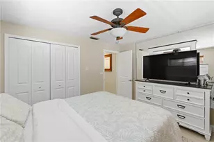 136 Sinclair St SE, Port Charlotte, FL 33952 - Photo 35