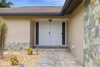 136 Sinclair Street SE, Port Charlotte, FL 33952 - Photo 21