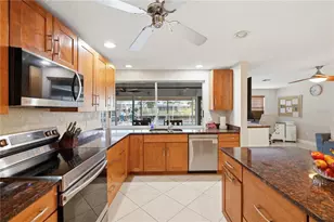136 Sinclair St SE, Port Charlotte, FL 33952 - Photo 31