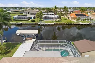 136 Sinclair St SE, Port Charlotte, FL 33952 - Photo 17