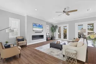 9201 Lake Dr, Englewood, FL 34224 - Photo 9