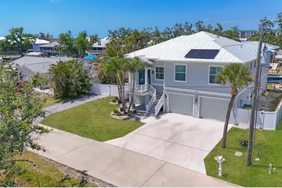 9201 Lake Drive, Englewood, FL 34224 - Photo 7
