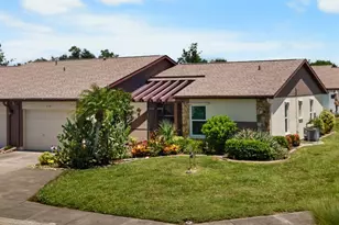 658 Foxwood Blvd, Englewood, FL 34223 - Photo 1