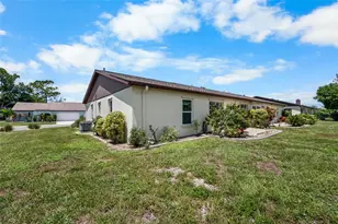 658 Foxwood Blvd, Englewood, FL 34223 - Photo 25