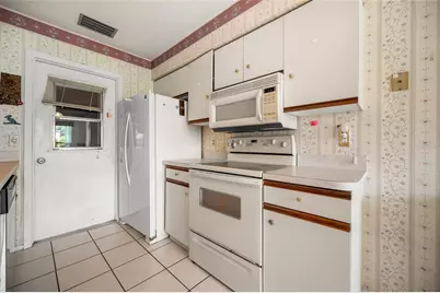 658 Foxwood Boulevard #88, Englewood, FL 34223 - Photo 13