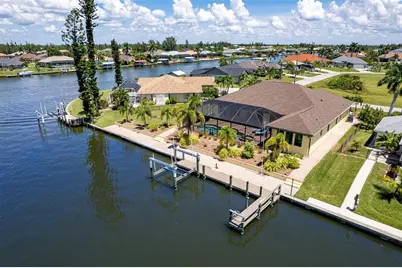 9326 Rosebud Circle, Port Charlotte, FL 33981 - Photo 3