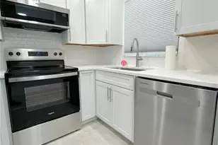 3221 White Ibis Ct, Punta Gorda, FL 33950 - Photo 5