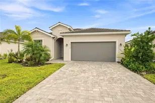 19110 Moscato Ct, Venice, FL 34293 - Photo 3