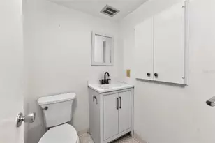 708 Tamiami Trail S, Venice, FL 34285 - Photo 27