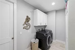 10628 McAlester Cir, Port Charlotte, FL 33981 - Photo 33