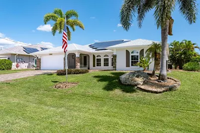 13694 Begonia Circle, Port Charlotte, FL 33981 - Photo 3