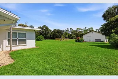 15231 Chamberlain Boulevard, Port Charlotte, FL 33953 - Photo 35