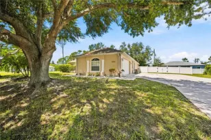 5335 Bryan Terrace, Port Charlotte, FL 33981 - Photo 5
