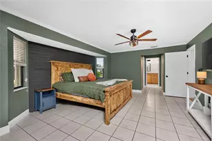 1087 Bay Harbor Dr, Englewood, FL 34224 - Photo 23