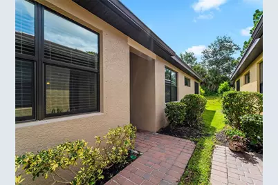 12099 Firewheel Place, Venice, FL 34293 - Photo 5