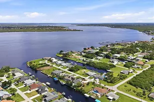 12383 Quinlan Ave, Port Charlotte, FL 33981 - Photo 39