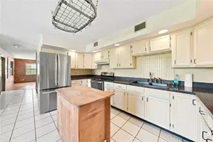 6609 Pinewood Ln, Punta Gorda, FL 33982 - Photo 9