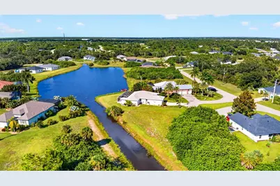 204 Antilla Drive, Rotonda West, FL 33947 - Photo 3