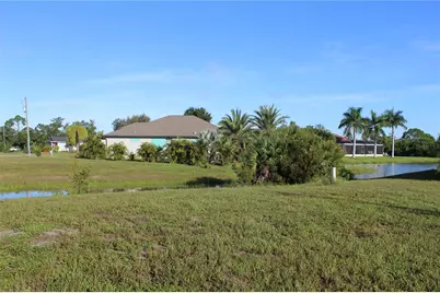 204 Antilla Drive, Rotonda West, FL 33947 - Photo 11
