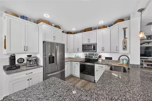 2041 S Pine St, Englewood, FL 34224 - Photo 17