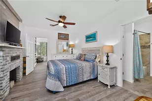 2041 S Pine St, Englewood, FL 34224 - Photo 25
