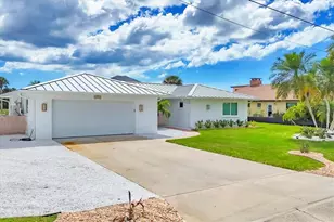 1915 Pennsylvania Ave, Englewood, FL 34224 - Photo 17