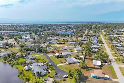 114 Lee Circle, Englewood, FL 34223 - Photo 3