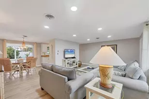 114 Lee Cir, Englewood, FL 34223 - Photo 11