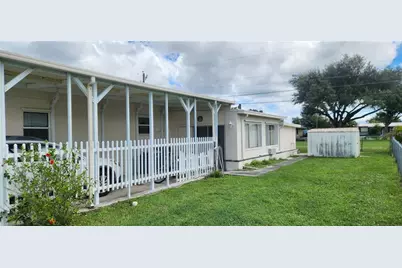135 Via Madonna, Englewood, FL 34224 - Photo 5